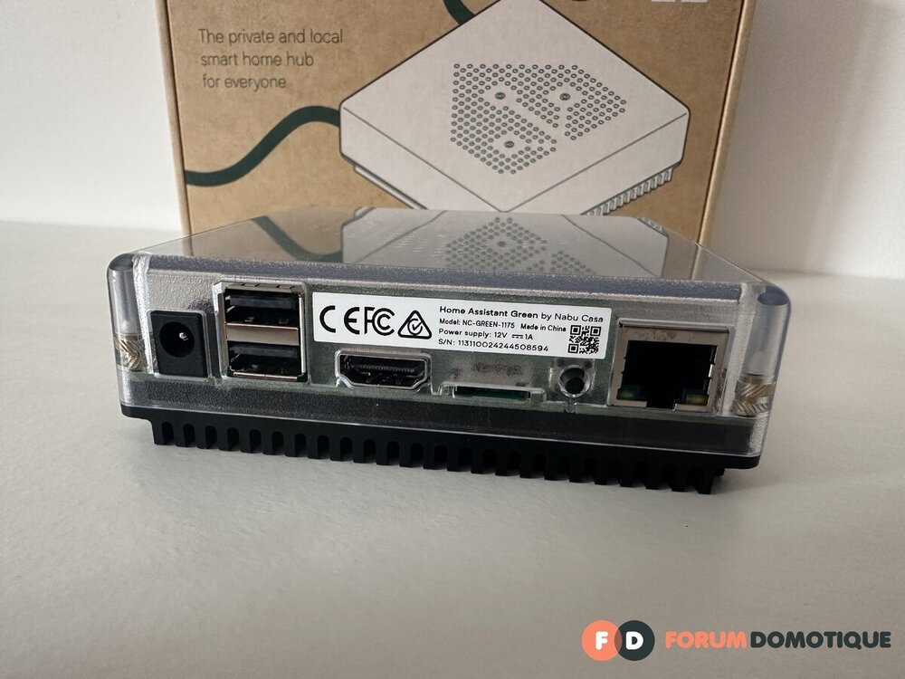 Home Assistant Green Arriere 2.jpeg