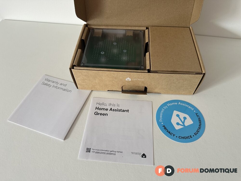 Home Assistant Green Packaging ouvert.jpeg