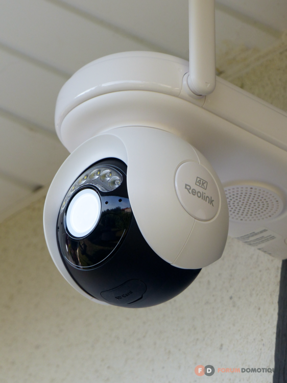 Reolink Atlas PT Ultra camera de surveillance