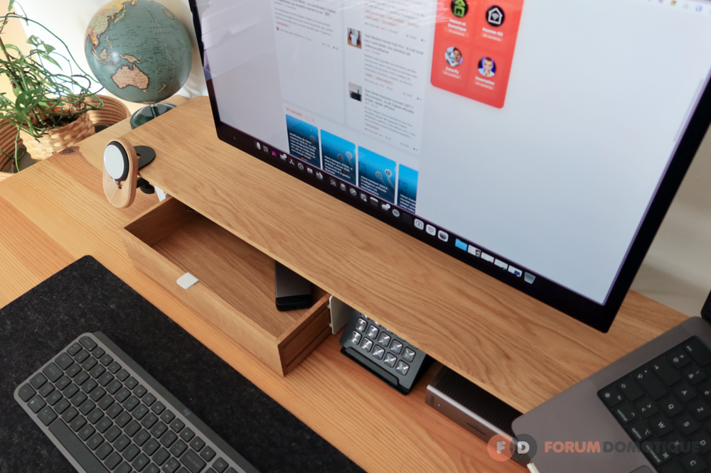 oakywood - desk shelf studio display apple