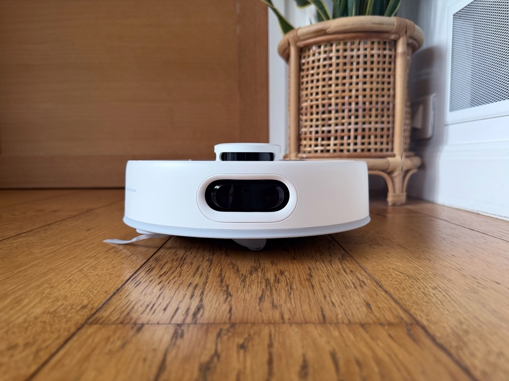 SwitchBot K11+ avant bas