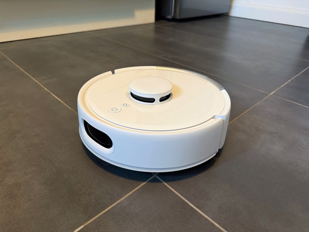 SwitchBot K11+ robot carrelage cuisine